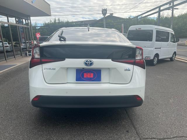 プリウス A(10枚目)