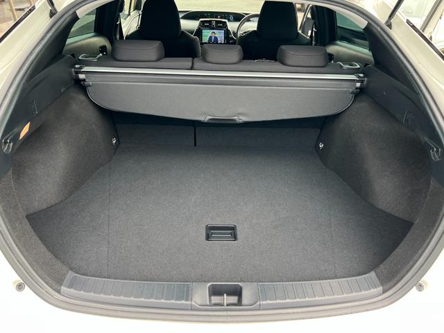 プリウス A(11枚目)