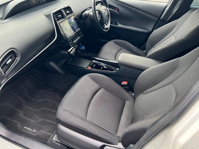 プリウス A(18枚目)