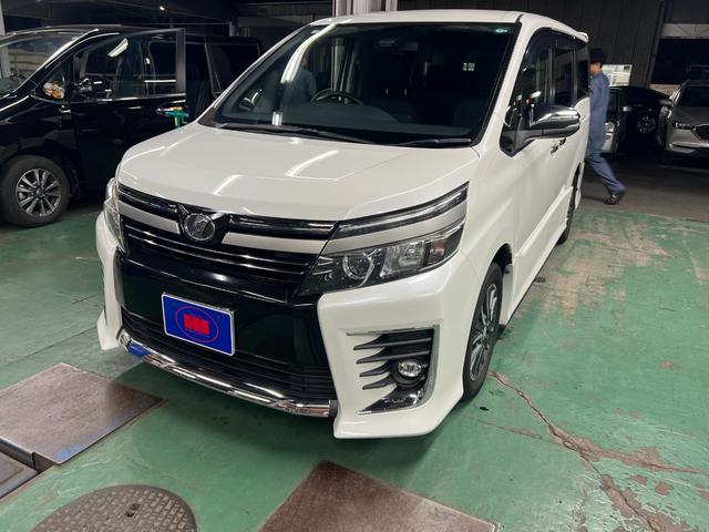 ヴォクシー ＺＳ　煌ＩＩ（2枚目）