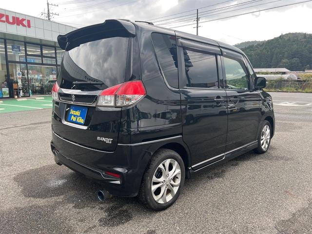 ソリオバンディット ベースグレード　４ＷＤ　片側パワースライドドア　クルーズコントロール　ナビゲーション　フルセグＴＶ　バックカメラ　ＥＴＣ　ミラー型ドライブレコーダー前後（12枚目）