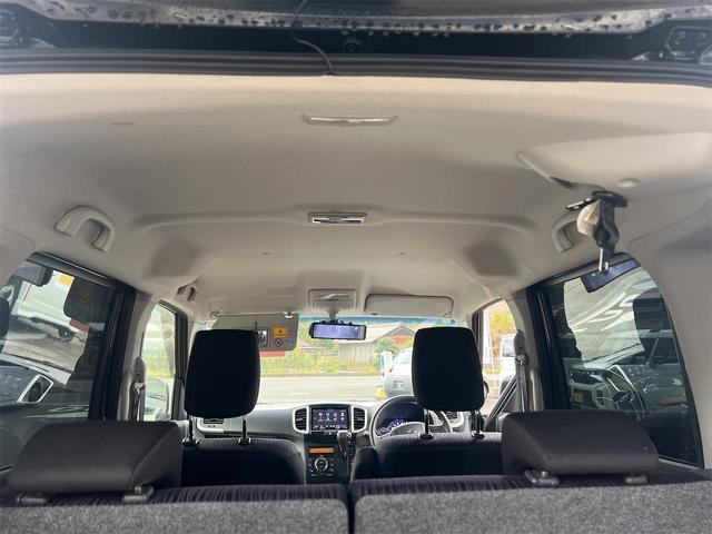 ソリオバンディット ベースグレード　４ＷＤ　片側パワースライドドア　クルーズコントロール　ナビゲーション　フルセグＴＶ　バックカメラ　ＥＴＣ　ミラー型ドライブレコーダー前後（16枚目）