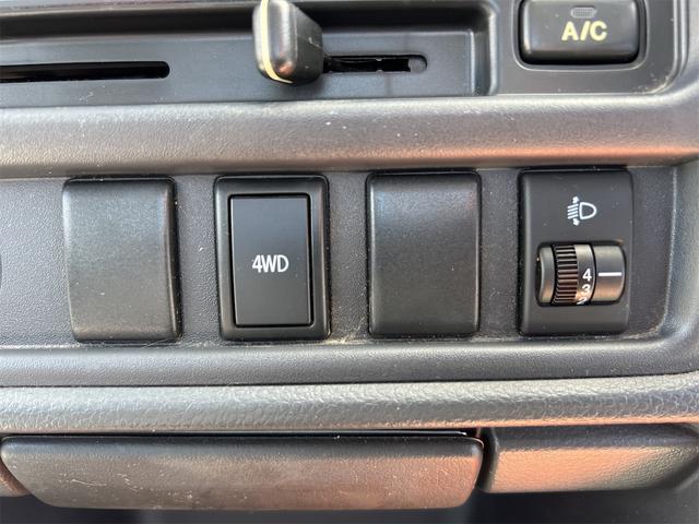 ＮＴ１００クリッパートラック ＤＸ　４ＷＤ　パートタイム　５ＭＴ　ドライブレコーダー　エアコン　パワステ　荷台マット　ラジオ（30枚目）