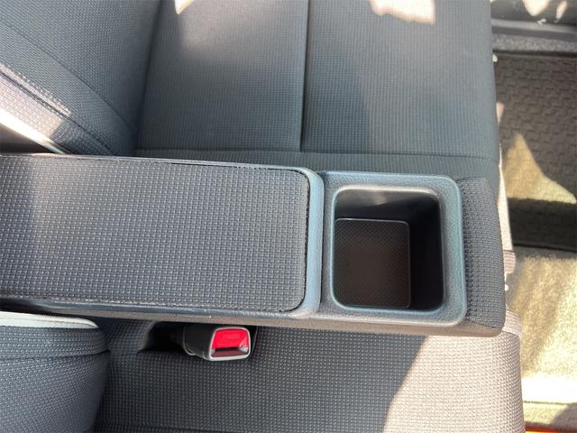 ムーヴコンテ カスタム　Ｇ　４ＷＤ　ナビゲーション　Ｂｌｕｅｔｏｏｔｈ　バックカメラ　フルセグＴＶ　キーレス　パワーウィンドウ　アイドリングストップ　アルミホイール（37枚目）