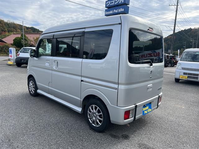 エブリイワゴン ＪＰターボ　４ＷＤ　ターボ　車椅子　ディスプレイオーディオ　Ｂｌｕｅｔｏｏｔｈ　ＵＳＢ　バックカメラ　ＥＴＣ　ドライブレコーダー（9枚目）