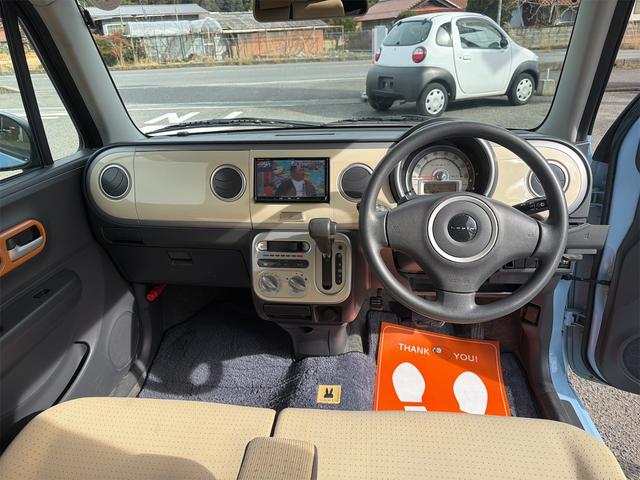 アルトラパン Ｘ　ナビゲーション　フルセグＴＶ　Ｂｌｕｅｔｏｏｔｈ　プッシュスタート　ベンチシート　エアコン　アルミホイール（19枚目）