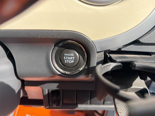 アルトラパン Ｘ　ナビゲーション　フルセグＴＶ　Ｂｌｕｅｔｏｏｔｈ　プッシュスタート　ベンチシート　エアコン　アルミホイール（31枚目）