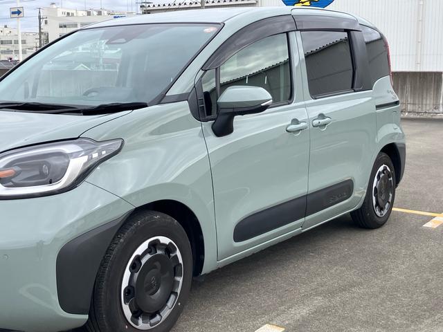 シエンタ Z 禁煙車 純正10.5型ディスプレイオーディオ 全周囲カメラ ハンズフリー両側電動スライドドア LEDヘッドランプ オートエアコン スライドドアサンシェード 天井サーキュレーター 前後ドラレコ ETC(22枚目)