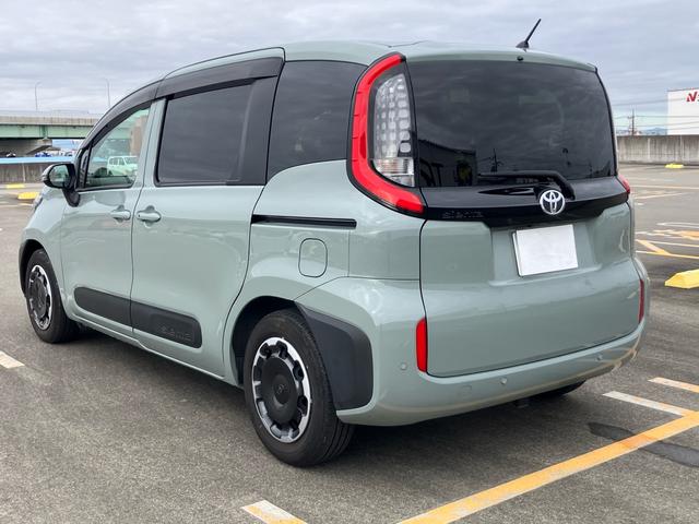 シエンタ Z 禁煙車 純正10.5型ディスプレイオーディオ 全周囲カメラ ハンズフリー両側電動スライドドア LEDヘッドランプ オートエアコン スライドドアサンシェード 天井サーキュレーター 前後ドラレコ ETC(30枚目)