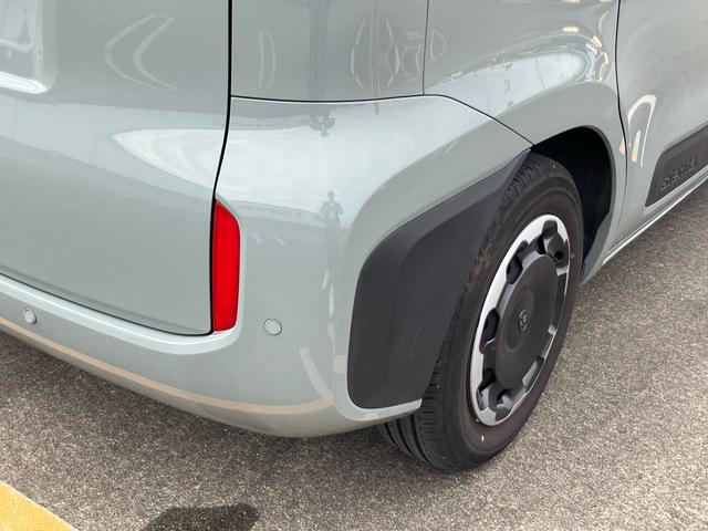 シエンタ Z 禁煙車 純正10.5型ディスプレイオーディオ 全周囲カメラ ハンズフリー両側電動スライドドア LEDヘッドランプ オートエアコン スライドドアサンシェード 天井サーキュレーター 前後ドラレコ ETC(32枚目)