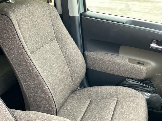 シエンタ Z 禁煙車 純正10.5型ディスプレイオーディオ 全周囲カメラ ハンズフリー両側電動スライドドア LEDヘッドランプ オートエアコン スライドドアサンシェード 天井サーキュレーター 前後ドラレコ ETC(65枚目)