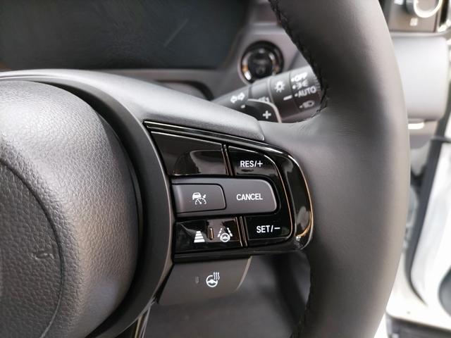 ヴェゼル ｅ：ＨＥＶ　Ｚ　登録済未使用車　Ｈｏｎｄａ　ＣＯＮＮＥＣＴディスプレー＋ＥＴＣ２．０車載器＋ワイヤレス充電器　ＬＥＤヘッドライト　前席シートヒーター／ステアリングヒータ　電子パーキングブレーキ　スマートキー（16枚目）