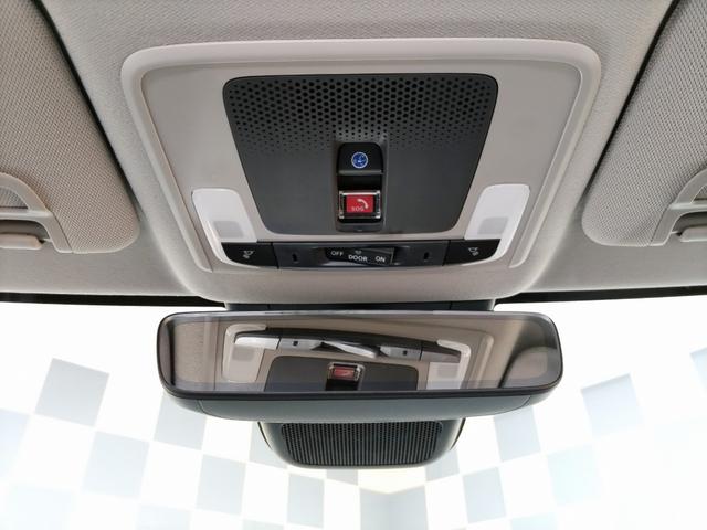 ヴェゼル ｅ：ＨＥＶ　Ｚ　登録済未使用車　Ｈｏｎｄａ　ＣＯＮＮＥＣＴディスプレー＋ＥＴＣ２．０車載器＋ワイヤレス充電器　ＬＥＤヘッドライト　前席シートヒーター／ステアリングヒータ　電子パーキングブレーキ　スマートキー（31枚目）