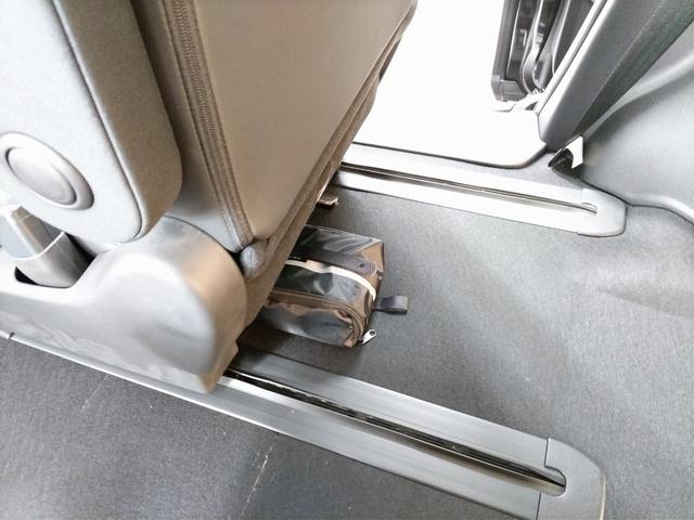 フリード e:HEVエアー EX 6名 登録済未使用車(27枚目)