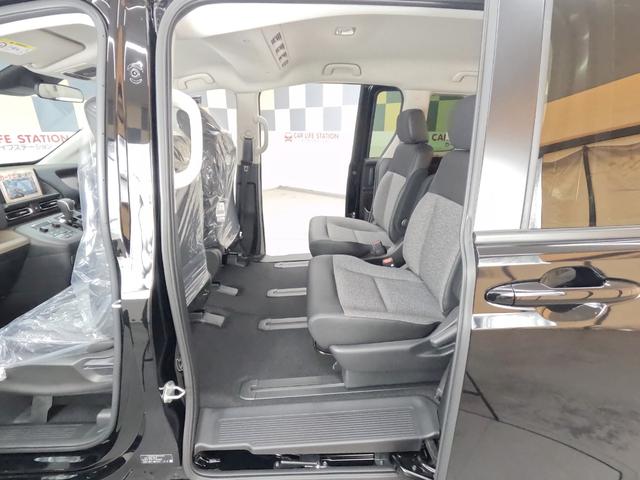 フリード e:HEVエアー EX 6名 登録済未使用車(36枚目)