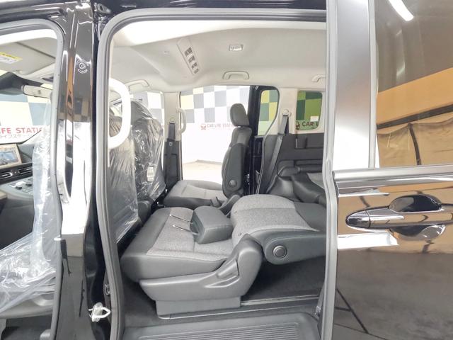 フリード e:HEVエアー EX 6名 登録済未使用車(45枚目)