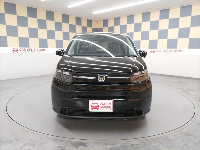 フリード e:HEVエアー EX 6名 登録済未使用車(59枚目)