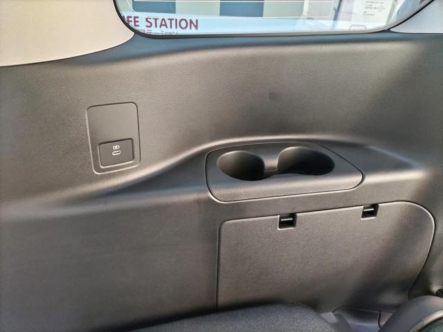 セレナ e-パワー ハイウェイスターV アラウンドビューモニター+ルームミラー+ドラレコ+LEDヘッドライト+日産ナビ+ETC2.0+SOSコール 登録済未使用車(32枚目)