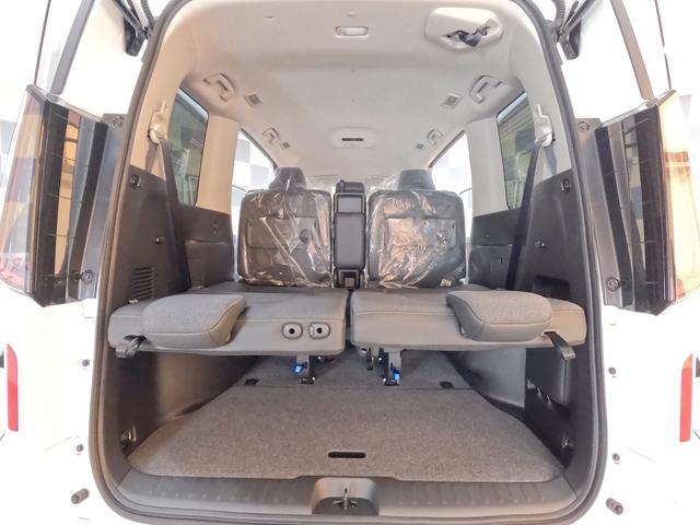 セレナ e-パワー ハイウェイスターV アラウンドビューモニター+ルームミラー+ドラレコ+LEDヘッドライト+日産ナビ+ETC2.0+SOSコール 登録済未使用車(52枚目)