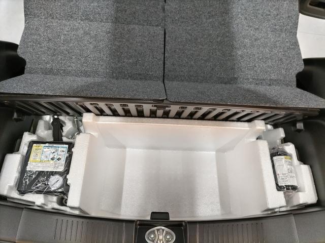 ワゴンR FX 届出済未使用車 DCBS(予防安全機能) 誤発進抑制機能 電動格納ドアミラー プッシュスタート キーレス 運転席シートヒーター ベンチシート オートエアコン 助手席シートアンダーボックス(21枚目)