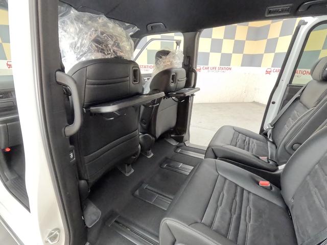 ステップワゴン ｅ：ＨＥＶスパーダ　プレミアムライン　７人乗り　登録済未使用車（36枚目）