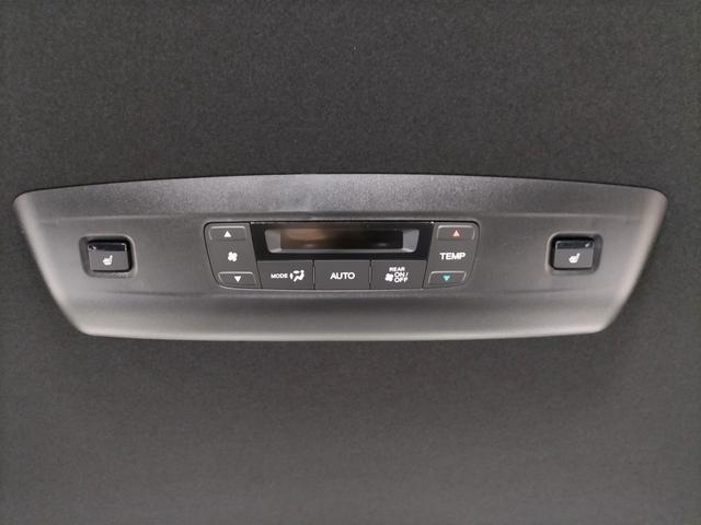 ステップワゴン ｅ：ＨＥＶスパーダ　プレミアムライン　７人乗り　登録済未使用車（39枚目）