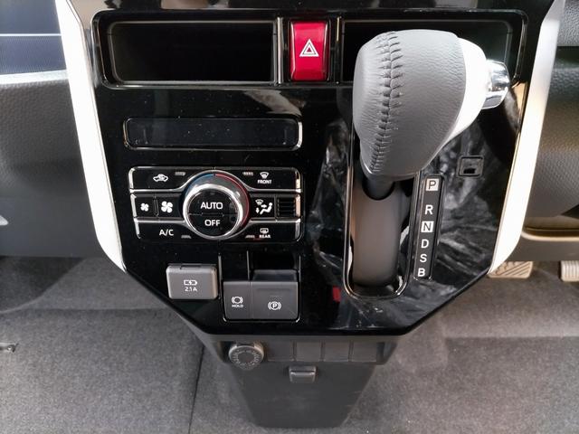 ルーミー カスタムG 登録済未使用車 ナビレディパッケージ(12枚目)