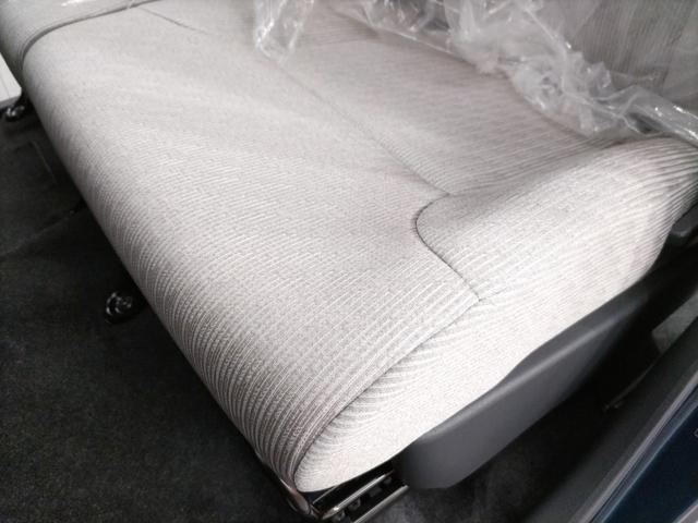 ムーヴ Ｘ　新型　スマートアシスト　届出済未使用車　キーフリー　プッシュスタート　左側パワースライドドア　ＬＥＤヘッドランプオートライト　左右分割リヤシート　ロングスライド／リクライニング　オート格納ドアミラー（33枚目）