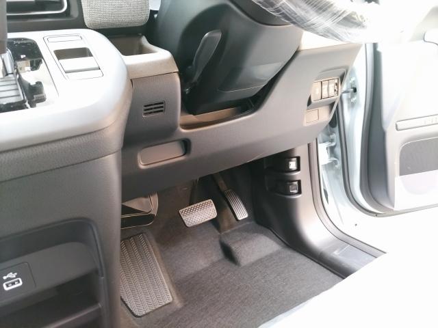 フリード ｅ：ＨＥＶエアー　ＥＸ　登録済未使用車（23枚目）