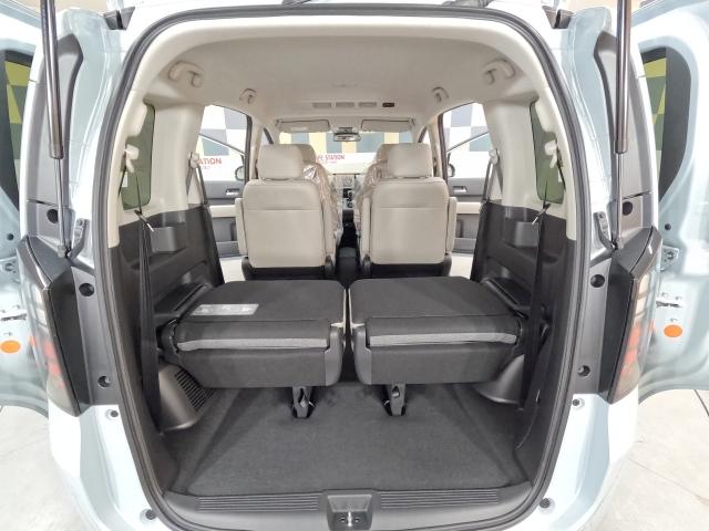 フリード ｅ：ＨＥＶエアー　ＥＸ　登録済未使用車（53枚目）