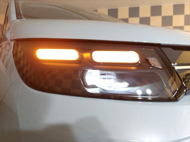 フリード ｅ：ＨＥＶエアー　ＥＸ　登録済未使用車（66枚目）