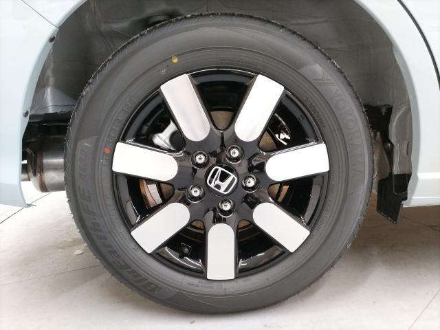 フリード ｅ：ＨＥＶエアー　ＥＸ　登録済未使用車（73枚目）