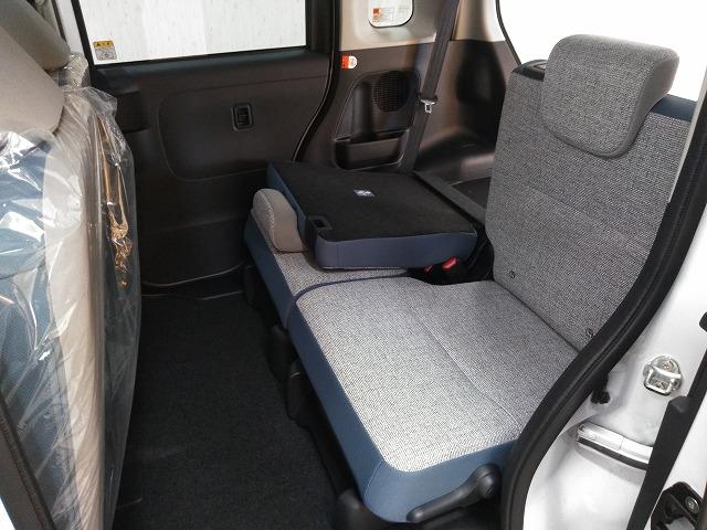 ムーヴキャンバス ストライプスＸ　純正ナビ装着用アップグレードパック　届出済未使用車（32枚目）