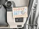 ベースグレード　コンフォートパッケージ　両側電動スライドドア　バックカメラ　クリアランスソナー　レーンアシスト　ＬＥＤオートライト　スマートキー　電動格納ミラー　ＥＳＣ　ＵＳＢ　スチールホイール　届出済未使用車（17枚目）