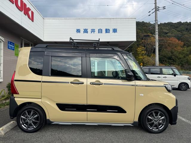 タント ファンクロス　ルーフキャリア　純正ナビ　ドライブレコーダー　ＥＴＣ　バックカメラ　両側電動スライドドア　足マット　シートカバー　バイザー　ドアハンドルプロテクト　ドアアウターハンドル　サイドアンダーガーニッシュ（21枚目）