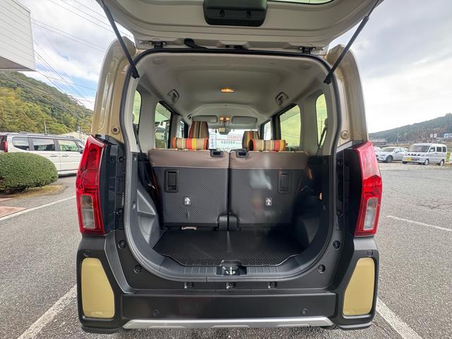 タント ファンクロス　ルーフキャリア　純正ナビ　ドライブレコーダー　ＥＴＣ　バックカメラ　両側電動スライドドア　足マット　シートカバー　バイザー　ドアハンドルプロテクト　ドアアウターハンドル　サイドアンダーガーニッシュ（40枚目）