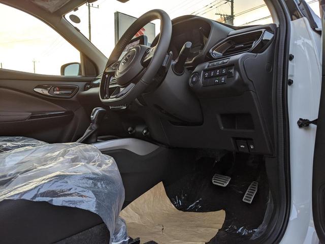 フロンクス １．５　全方位カメラディスプレイオーディオ　フルセグテレビ　ＨＤＭＩ入力　ＵＳＢポート　テレビキャンセラー　スズキコネクト　ＥＴＣ車載器　登録済未使用車　スズキセーフティサポート　スマホワイヤレス充電（20枚目）