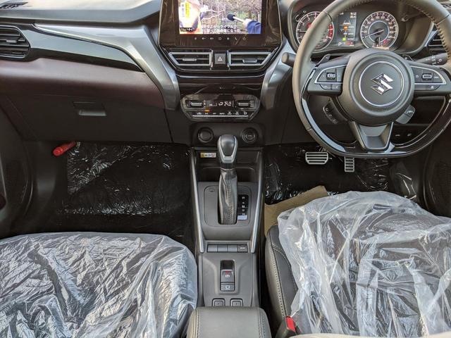 フロンクス １．５　全方位カメラディスプレイオーディオ　フルセグテレビ　ＨＤＭＩ入力　ＵＳＢポート　テレビキャンセラー　スズキコネクト　ＥＴＣ車載器　登録済未使用車　スズキセーフティサポート　スマホワイヤレス充電（26枚目）