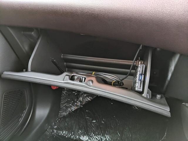 フロンクス １．５　全方位カメラディスプレイオーディオ　フルセグテレビ　ＨＤＭＩ入力　ＵＳＢポート　テレビキャンセラー　スズキコネクト　ＥＴＣ車載器　登録済未使用車　スズキセーフティサポート　スマホワイヤレス充電（39枚目）