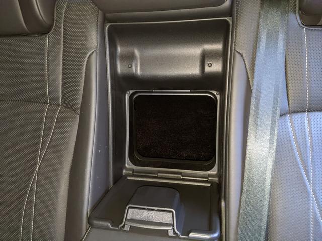 ES ES300h バージョンL 黒革エアシート サンルーフ マークレビンソンTVナビ パノラマビューモニター(35枚目)