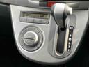 ムーヴ カスタム　Ｘ　ＥＴＣ　ナビ　ＴＶ　ＨＩＤ　スマートキー　電動格納ミラー　ベンチシート　ＡＴ　盗難防止システム　ＡＢＳ　ＣＤ　アルミホイール　衝突安全ボディ　エアコン　パワーステアリング　パワーウィンドウ（7枚目）