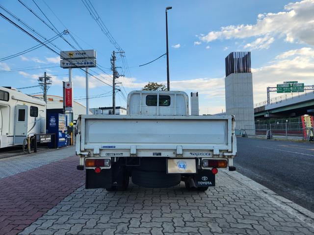 トヨエース 　ジャストロー　ダブルタイヤ　積載量１５００キロ　軽油　ＭＴ　ワンセグＴＶ（5枚目）