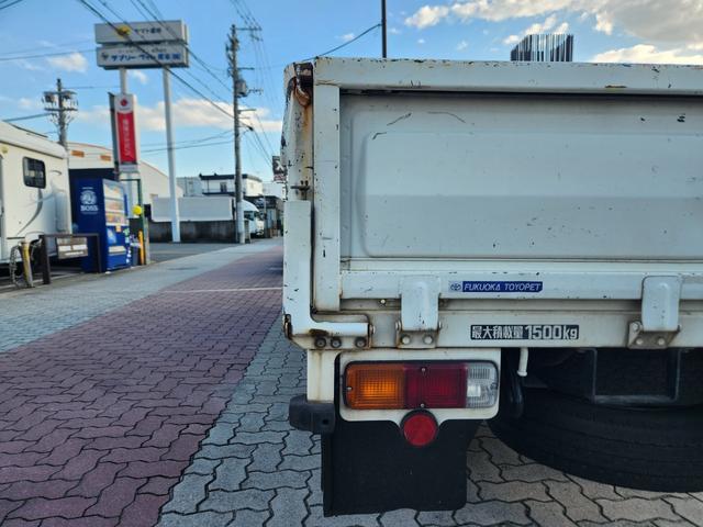 トヨエース 　ジャストロー　ダブルタイヤ　積載量１５００キロ　軽油　ＭＴ　ワンセグＴＶ（8枚目）