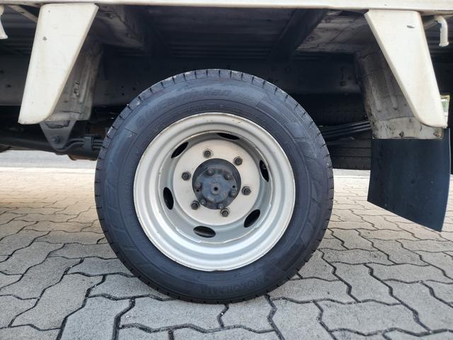 トヨエース 　ジャストロー　ダブルタイヤ　積載量１５００キロ　軽油　ＭＴ　ワンセグＴＶ（12枚目）