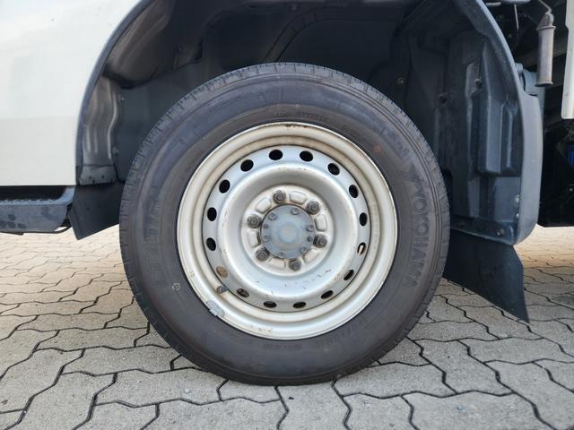 トヨエース 　ジャストロー　ダブルタイヤ　積載量１５００キロ　軽油　ＭＴ　ワンセグＴＶ（13枚目）