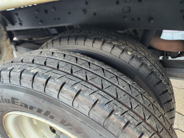 トヨエース 　ジャストロー　ダブルタイヤ　積載量１５００キロ　軽油　ＭＴ　ワンセグＴＶ（17枚目）