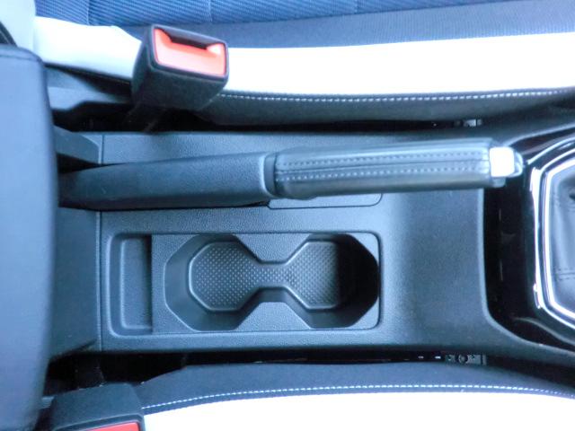 Ｔ－クロス ＴＳＩ　スタイル　デザインパッケージ・メーカーナビ・バックモニター・ＥＴＣ・ＬＥＤヘッドライト・アクティブインフォディスプレイ・ＩＱドライブ・プッシュスタート・ルーフレール・アダプティブクルーズコントロール（20枚目）