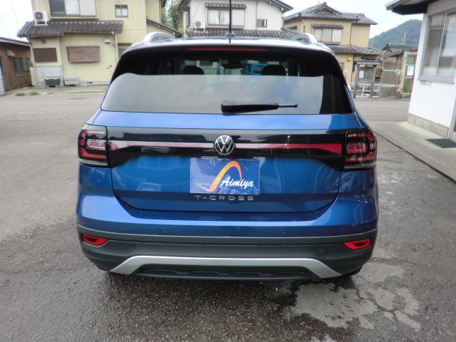 Ｔ－クロス ＴＳＩ　スタイル　デザインパッケージ・メーカーナビ・バックモニター・ＥＴＣ・ＬＥＤヘッドライト・アクティブインフォディスプレイ・ＩＱドライブ・プッシュスタート・ルーフレール・アダプティブクルーズコントロール（28枚目）