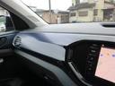 ＴＳＩ　スタイル　デザインパッケージ・メーカーナビ・バックモニター・ＥＴＣ・ＬＥＤヘッドライト・アクティブインフォディスプレイ・ＩＱドライブ・プッシュスタート・ルーフレール・アダプティブクルーズコントロール（15枚目）