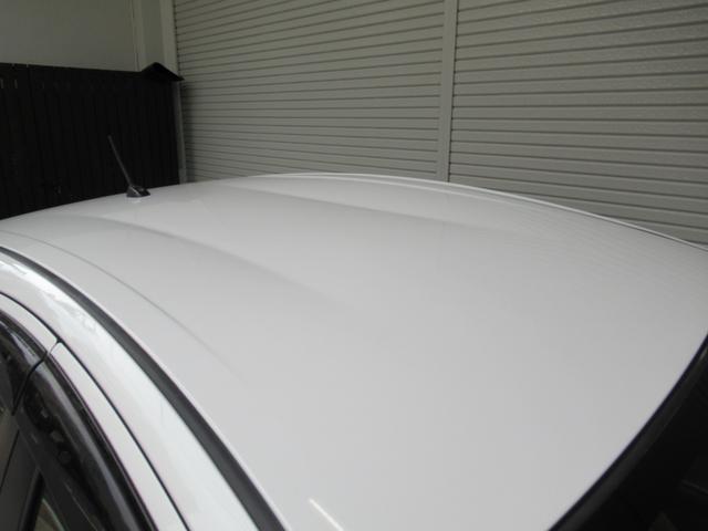 アクア Ｇ　ライムホワイトパールクリスタルシャイン　実走行４２０００ｋｍ台　シートヒーター　トヨタ純正ナビＴＶ　Ｂｌｕｅｔｏｏｔｈオーディオ　ハンズフリー　バックカメラ　ＥＴＣ　スマートキー　ワンオーナー　禁煙（9枚目）